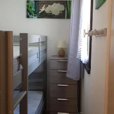 Maisonnette Climatisee 6 Personnes Ferienhaus *