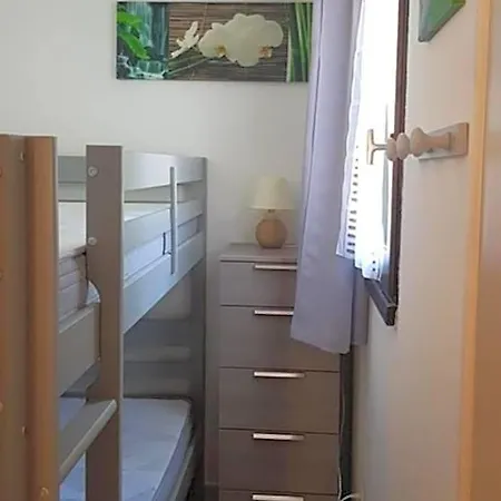 Maisonnette Climatisee 6 Personnes *